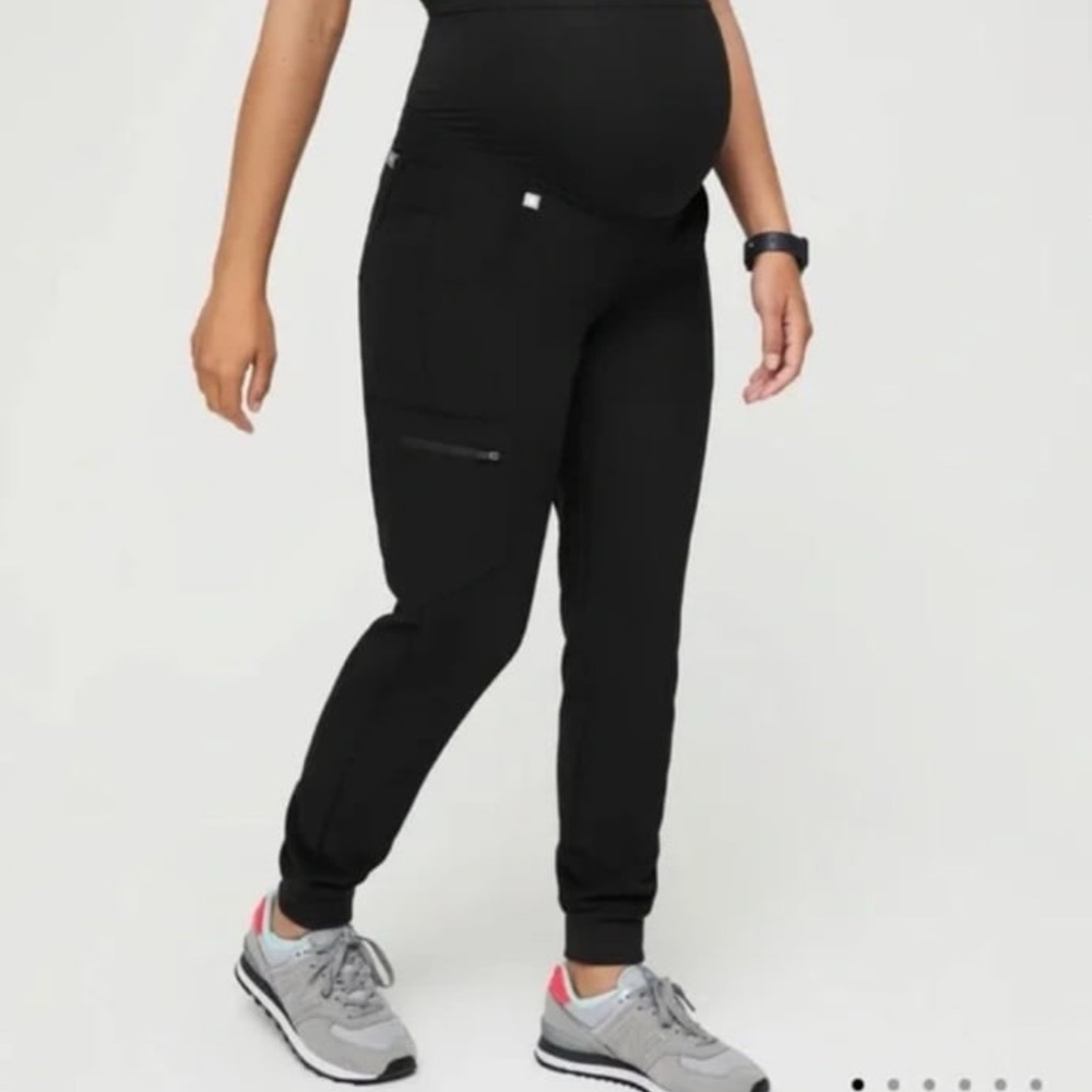Figs Zamora Maternity Joggers